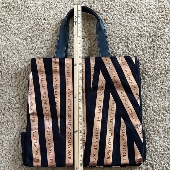 Victoria Secret Striped Light Pink & Black Overnight Tote Bag EUC - Picture 4 of 7